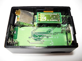 自作した液晶表示つき GPSデータロガー・液晶と基板