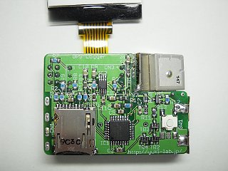 自作した液晶表示つき GPSデータロガー・基板裏側